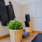 Apartment Atlas Dinslaken, 3 Zimmer, Zentrum, Nähe Bahnhof, Balkon