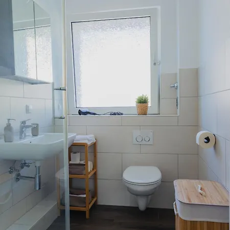 Atlas Dinslaken, 3 Zimmer, Zentrum, Naehe Bahnhof, Balkon *