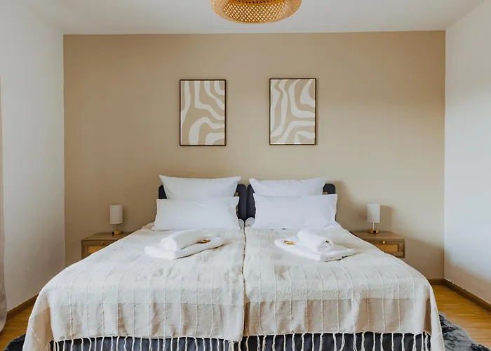 Atlas Dinslaken, 3 Zimmer, Zentrum, Naehe Bahnhof, Balkon Apartament *