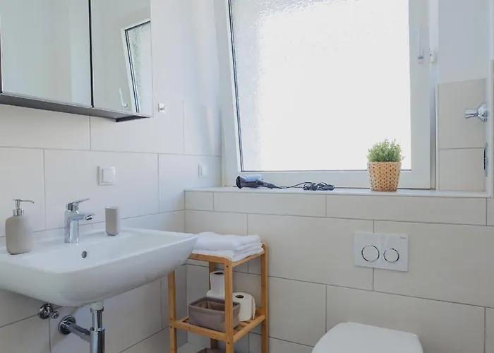 Atlas Dinslaken, 3 Zimmer, Zentrum, Naehe Bahnhof, Balkon * Dinslaken