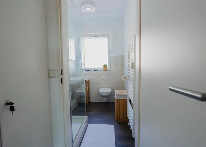 Atlas Dinslaken, 3 Zimmer, Zentrum, Naehe Bahnhof, Balkon Apartman *